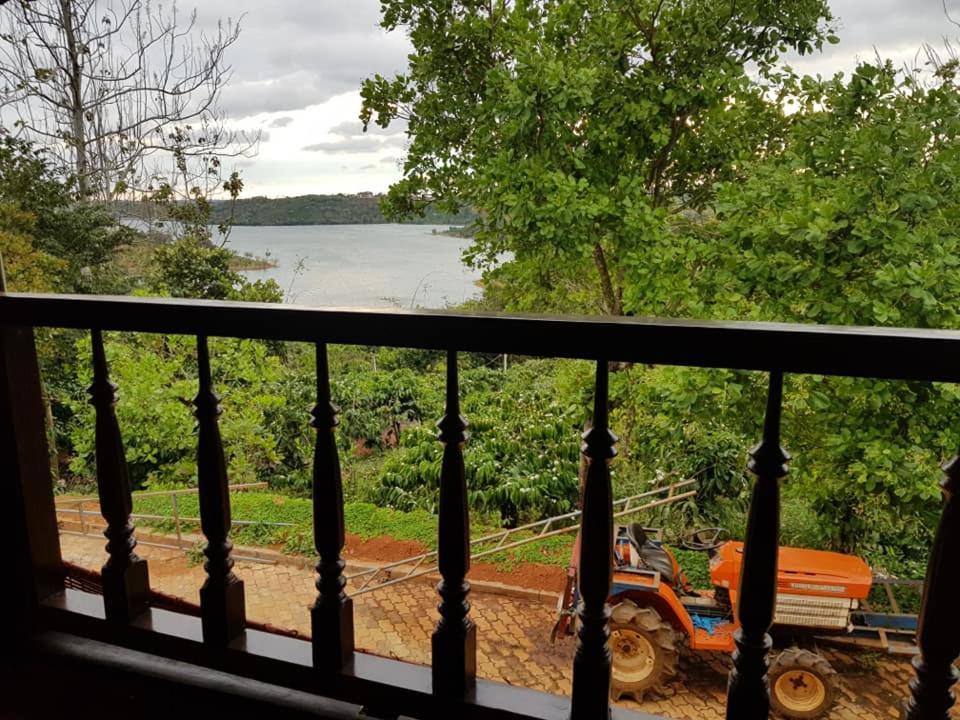 Phuong Nam Gia Trang Farmstay Gia Nghĩa Екстериор снимка