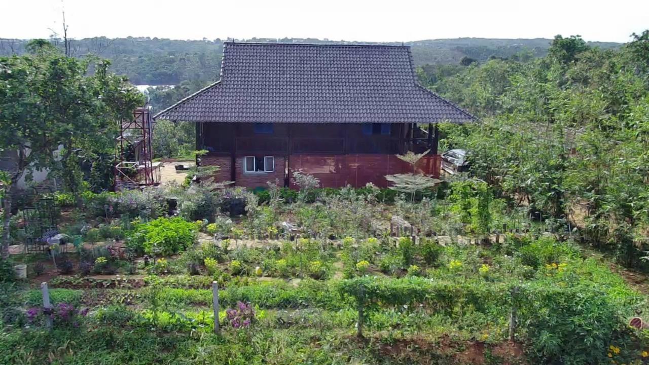 Phuong Nam Gia Trang Farmstay Gia Nghĩa Екстериор снимка