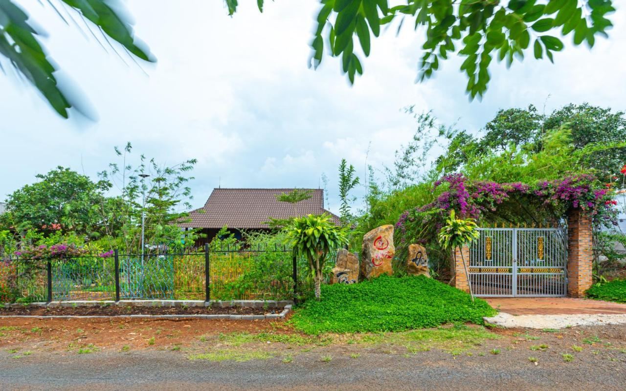 Phuong Nam Gia Trang Farmstay Gia Nghĩa Екстериор снимка