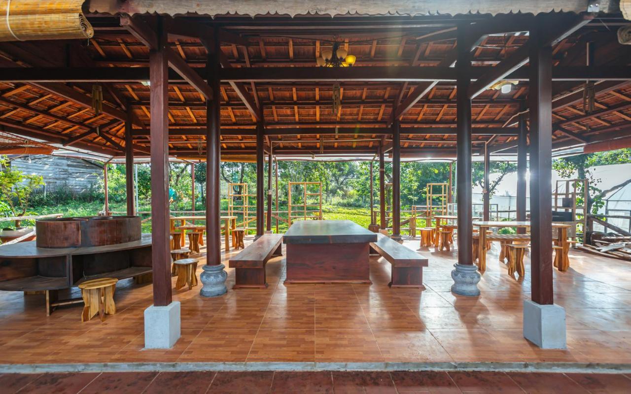 Phuong Nam Gia Trang Farmstay Gia Nghĩa Екстериор снимка