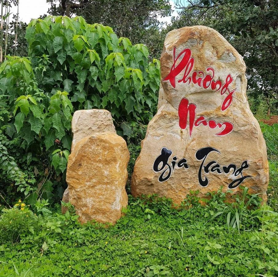 Phuong Nam Gia Trang Farmstay Gia Nghĩa Екстериор снимка
