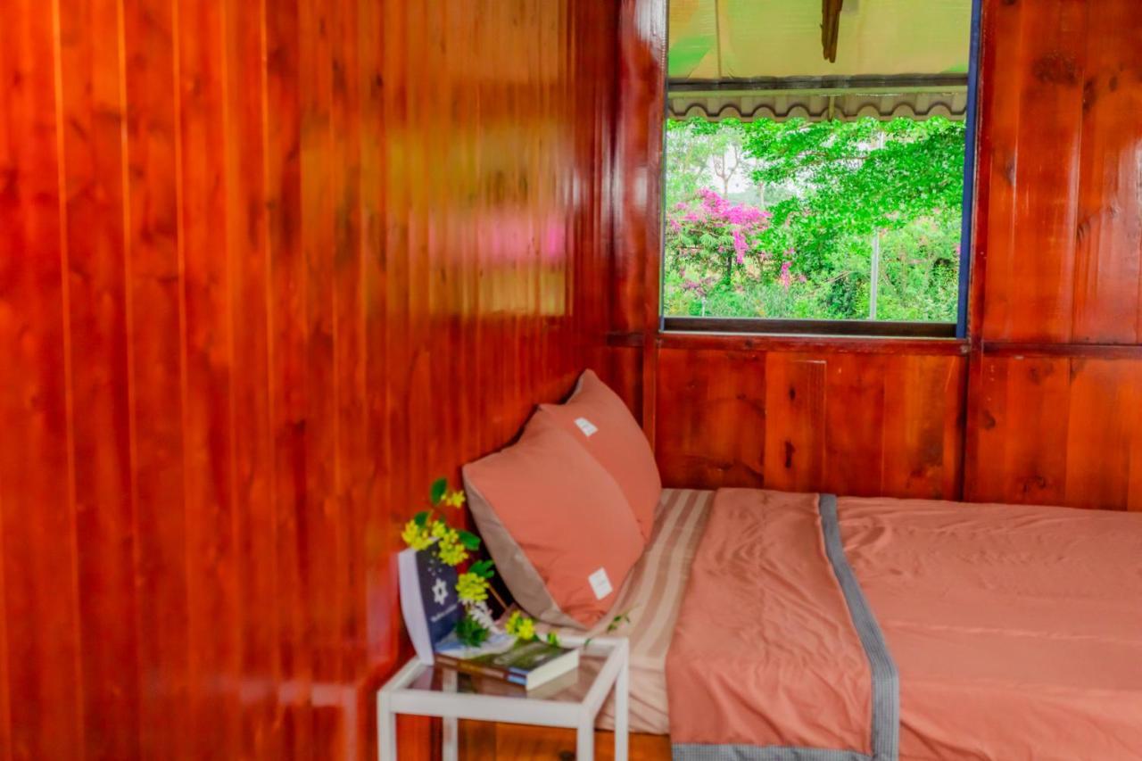 Phuong Nam Gia Trang Farmstay Gia Nghĩa Екстериор снимка
